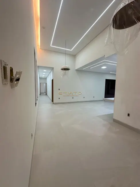 Chácara com 3 quartos à venda, 2200m2 em Estância Vale das Brisas, Anapolis - GO - imagem 4 Foto 4 de Chácara com 3 quartos à venda, 2200m2 em Estância Vale das Brisas, Anapolis - GO