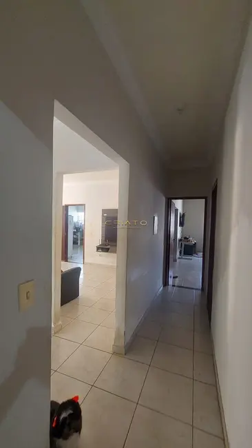 Casa com 3 quartos à venda, 230m2 em Anápolis City, Anapolis - GO - imagem 5 Foto 5 de Casa com 3 quartos à venda, 230m2 em Anápolis City, Anapolis - GO