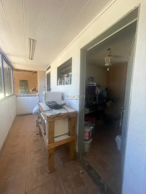 Casa com 3 quartos à venda, 262m2 em Alvorada, Anapolis - GO - imagem 8 Foto 8 de Casa com 3 quartos à venda, 262m2 em Alvorada, Anapolis - GO