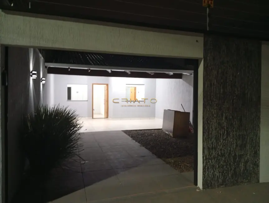 Casa com 3 quartos à venda, 104m2 em Anapolis - GO - imagem 1 Foto 1 de Casa com 3 quartos à venda, 104m2 em Anapolis - GO