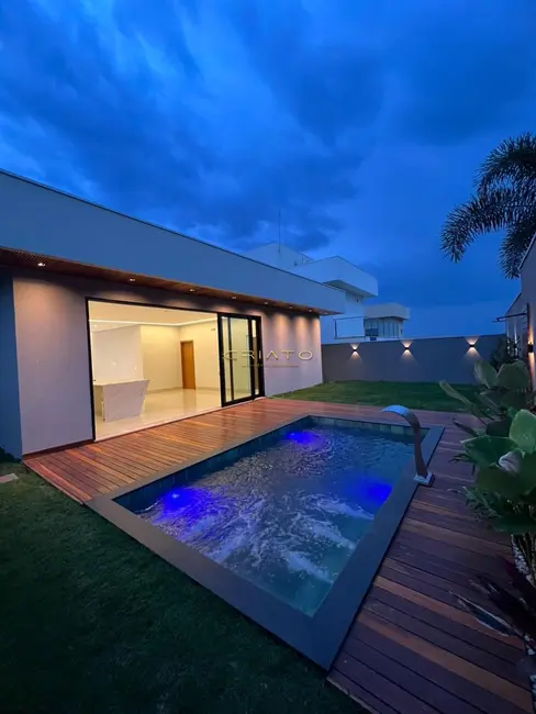 Foto 9 de Casa com 4 quartos à venda, 245m2 em Residencial Anaville, Anapolis - GO