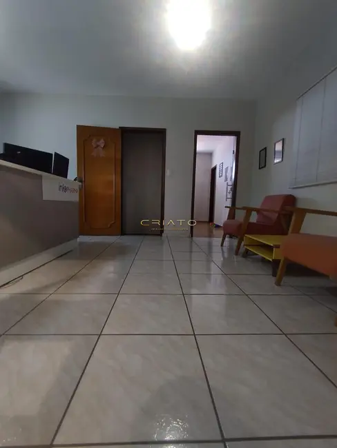 Sobrado com 3 quartos à venda, 344m2 em Maracanã, Anapolis - GO - imagem 7 Foto 7 de Sobrado com 3 quartos à venda, 344m2 em Maracanã, Anapolis - GO