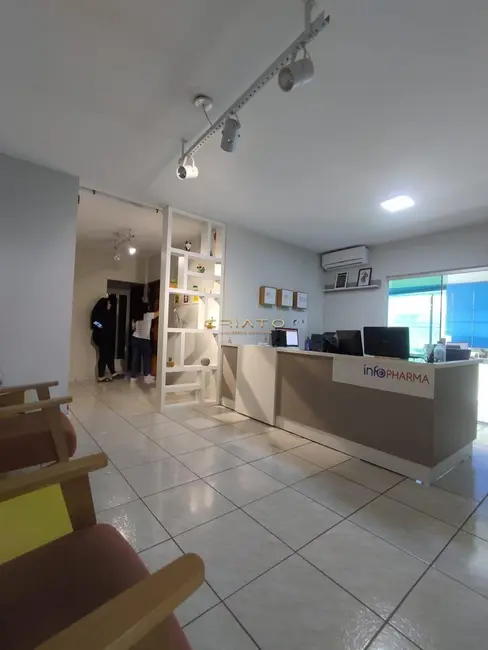Sobrado com 3 quartos à venda, 344m2 em Maracanã, Anapolis - GO - imagem 9 Foto 9 de Sobrado com 3 quartos à venda, 344m2 em Maracanã, Anapolis - GO