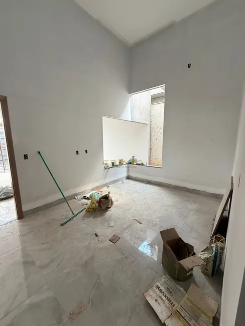 Casa com 3 quartos à venda, 123m2 em Vila Sul, Anapolis - GO - imagem 4 Foto 4 de Casa com 3 quartos à venda, 123m2 em Vila Sul, Anapolis - GO
