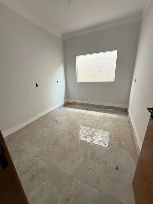 Casa com 3 quartos à venda, 123m2 em Vila Sul, Anapolis - GO - imagem 5 Foto 5 de Casa com 3 quartos à venda, 123m2 em Vila Sul, Anapolis - GO