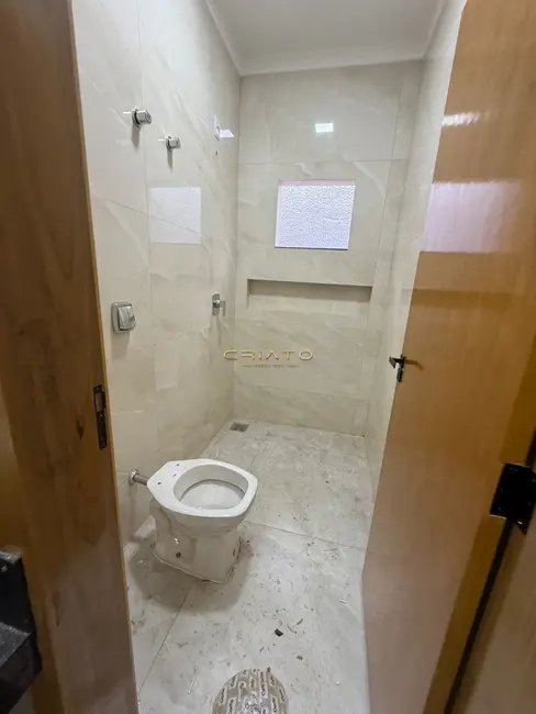 Casa com 3 quartos à venda, 123m2 em Vila Sul, Anapolis - GO - imagem 2 Foto 2 de Casa com 3 quartos à venda, 123m2 em Vila Sul, Anapolis - GO