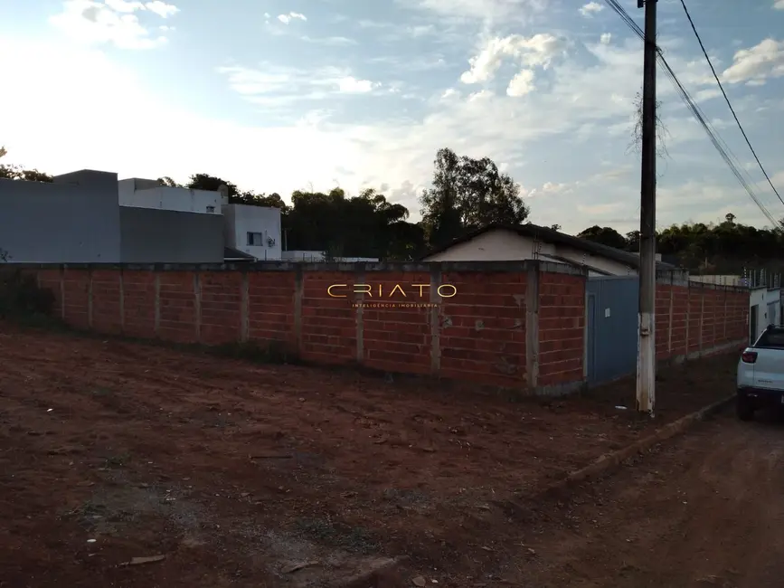 Foto 3 de Terreno / Lote à venda, 300m2 em Residencial Santa Cruz, Anapolis - GO