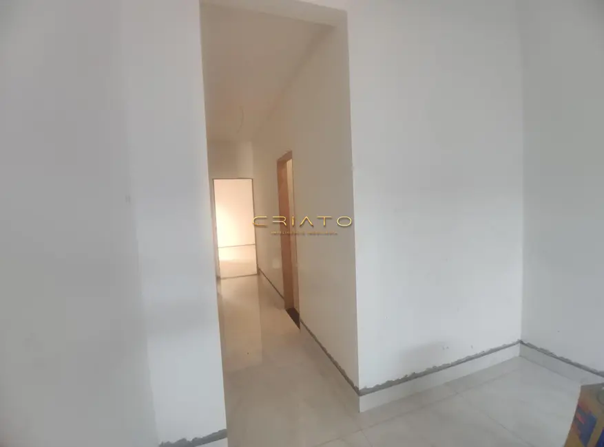 Casa com 3 quartos à venda, 70m2 em Loteamento Residencial Verona, Anapolis - GO - imagem 4 Foto 4 de Casa com 3 quartos à venda, 70m2 em Loteamento Residencial Verona, Anapolis - GO