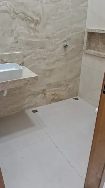 Foto 2 de Casa com 2 quartos à venda, 70m2 em Loteamento Residencial Verona, Anapolis - GO