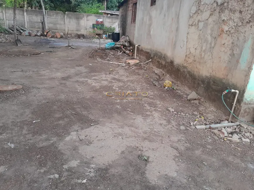 Foto 7 de Casa com 4 quartos à venda, 400m2 em Loteamento Guanabara, Anapolis - GO