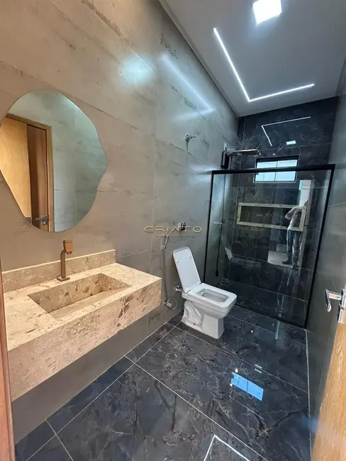 Foto 3 de Casa com 3 quartos à venda, 180m2 em Residencial Cerejeiras, Anapolis - GO