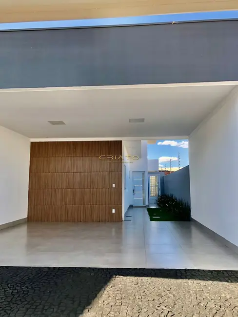 Foto 9 de Casa com 3 quartos à venda, 141m2 em Chácaras Colorado, Anapolis - GO