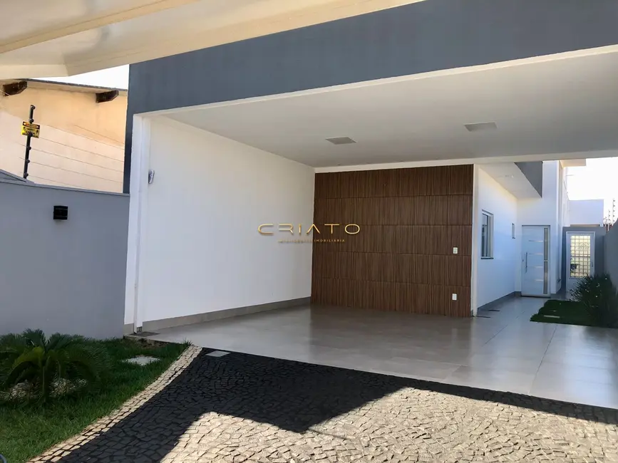 Foto 2 de Casa com 3 quartos à venda, 141m2 em Chácaras Colorado, Anapolis - GO
