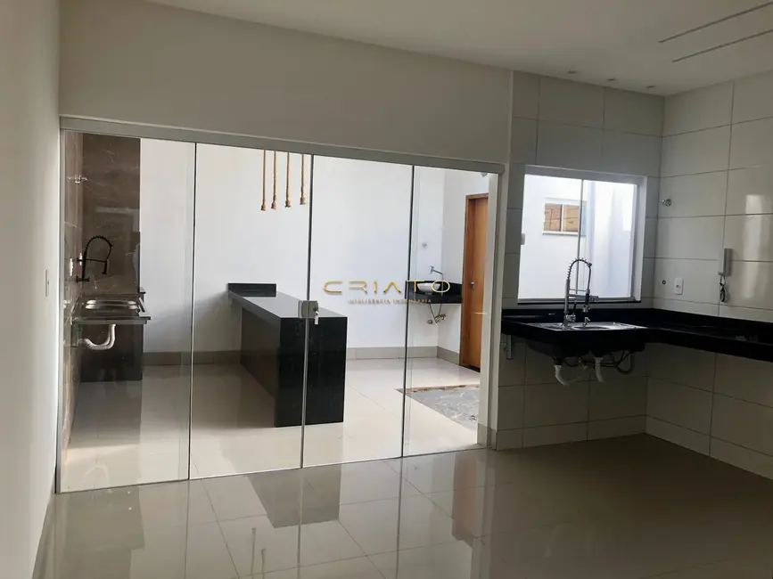 Foto 4 de Casa com 3 quartos à venda, 141m2 em Chácaras Colorado, Anapolis - GO