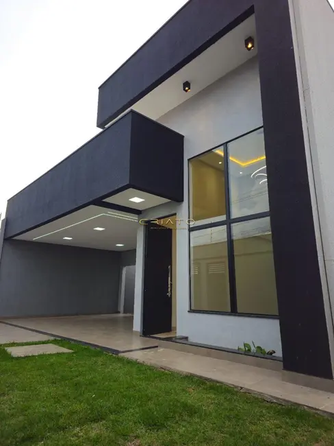 Casa com 3 quartos à venda, 175m2 em Anapolis - GO - imagem 1 Foto 1 de Casa com 3 quartos à venda, 175m2 em Anapolis - GO