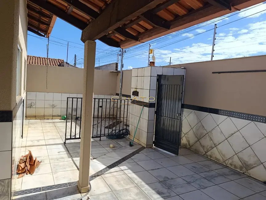 Foto 3 de Casa com 3 quartos à venda, 100m2 em Residencial Flamboyant, Anapolis - GO