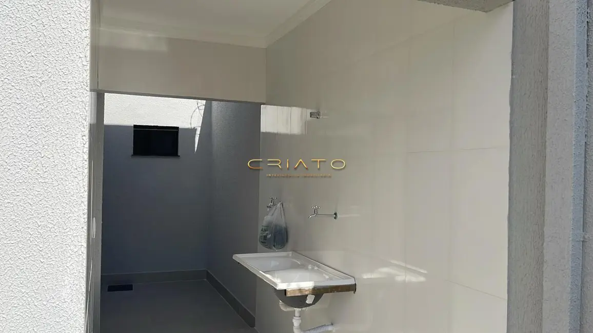 Casa com 3 quartos à venda, 118m2 em Anapolis - GO - imagem 2 Foto 2 de Casa com 3 quartos à venda, 118m2 em Anapolis - GO