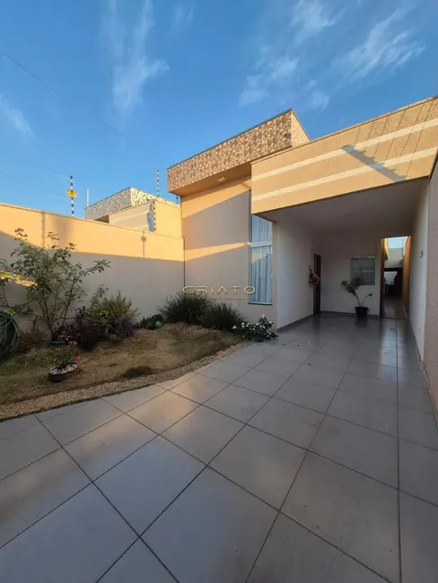 Casa com 3 quartos à venda, 104m2 em São João, Anapolis - GO - imagem 1 Foto 1 de Casa com 3 quartos à venda, 104m2 em São João, Anapolis - GO
