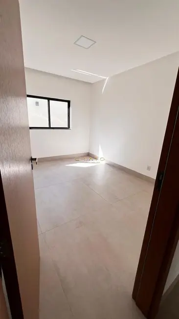 Foto 5 de Casa com 4 quartos à venda, 230m2 em Anápolis City, Anapolis - GO