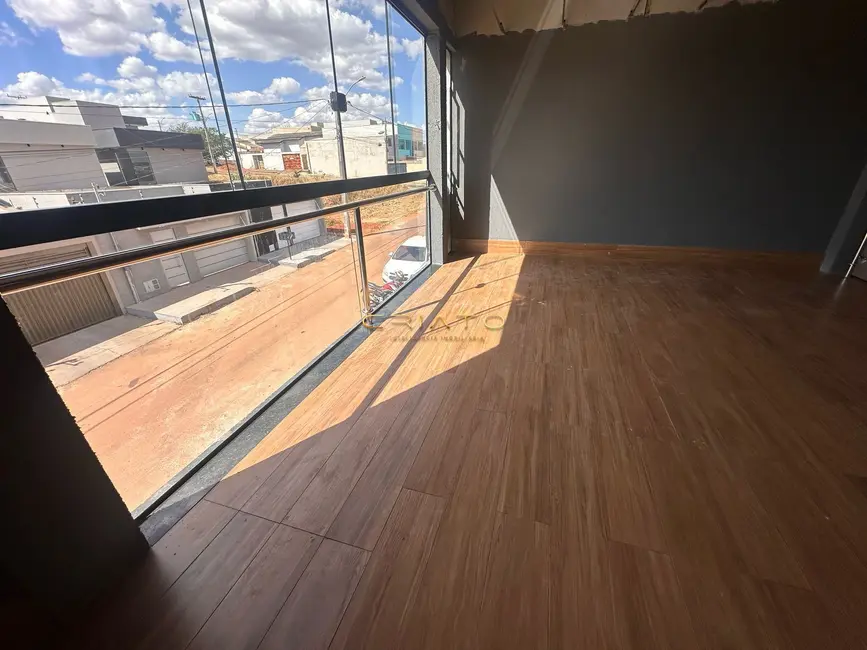 Armazém / Galpão com 1 quarto à venda, 300m2 em Residencial Flor do Cerrado, Anapolis - GO - imagem 6 Foto 6 de Armazém / Galpão com 1 quarto à venda, 300m2 em Residencial Flor do Cerrado, Anapolis - GO