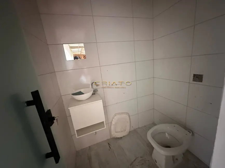 Armazém / Galpão com 1 quarto à venda, 300m2 em Residencial Flor do Cerrado, Anapolis - GO - imagem 8 Foto 8 de Armazém / Galpão com 1 quarto à venda, 300m2 em Residencial Flor do Cerrado, Anapolis - GO