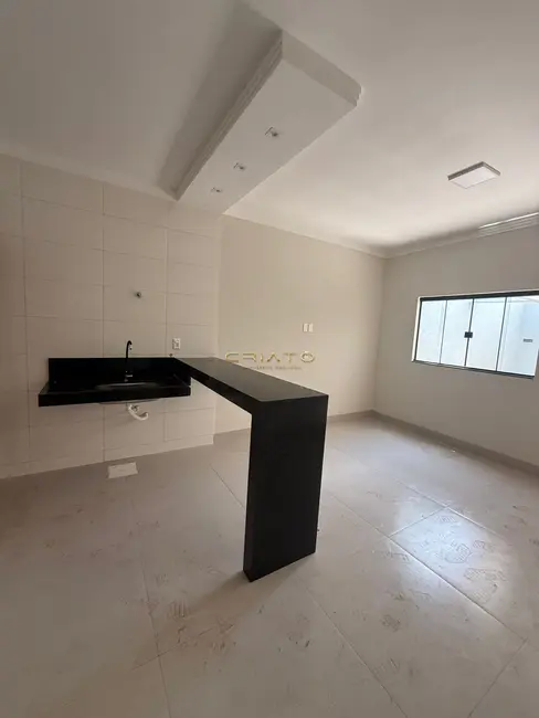 Foto 2 de Casa com 2 quartos à venda, 70m2 em Residencial Buritis, Anapolis - GO
