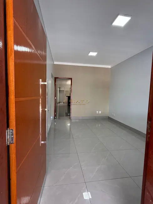 Foto 2 de Casa com 3 quartos à venda, 138m2 em Residencial Cerejeiras, Anapolis - GO