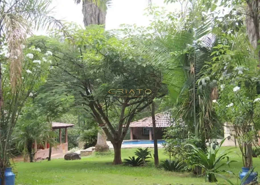 Foto 1 de Chácara com 2 quartos à venda, 120m2 em Morrinhos - GO