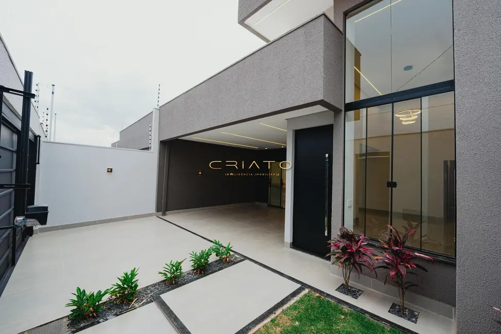 Casa com 3 quartos à venda, 140m2 em Anapolis - GO - imagem 1 Foto 1 de Casa com 3 quartos à venda, 140m2 em Anapolis - GO