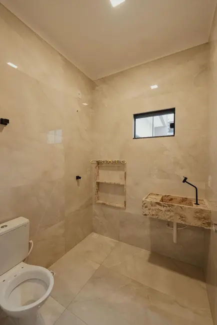 Casa com 3 quartos à venda, 140m2 em Anapolis - GO - imagem 4 Foto 4 de Casa com 3 quartos à venda, 140m2 em Anapolis - GO