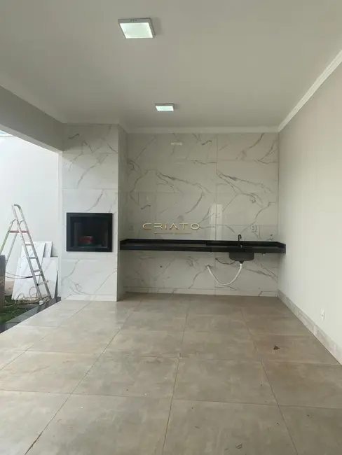 Foto 4 de Casa com 4 quartos à venda, 206m2 em Residencial Cerejeiras, Anapolis - GO