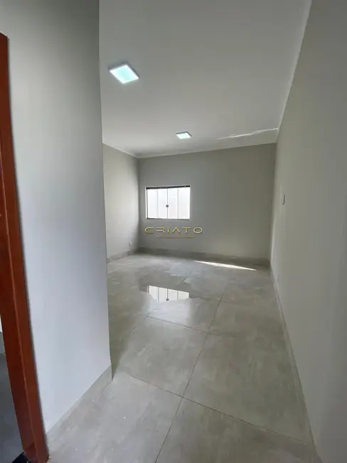Foto 5 de Casa com 4 quartos à venda, 206m2 em Residencial Cerejeiras, Anapolis - GO