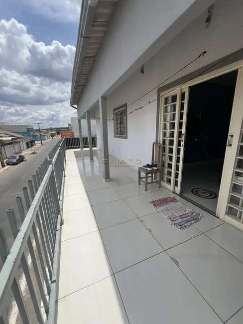 Sobrado com 3 quartos à venda, 200m2 em Residencial Aldeia dos Sonhos, Anapolis - GO - imagem 1 Foto 1 de Sobrado com 3 quartos à venda, 200m2 em Residencial Aldeia dos Sonhos, Anapolis - GO