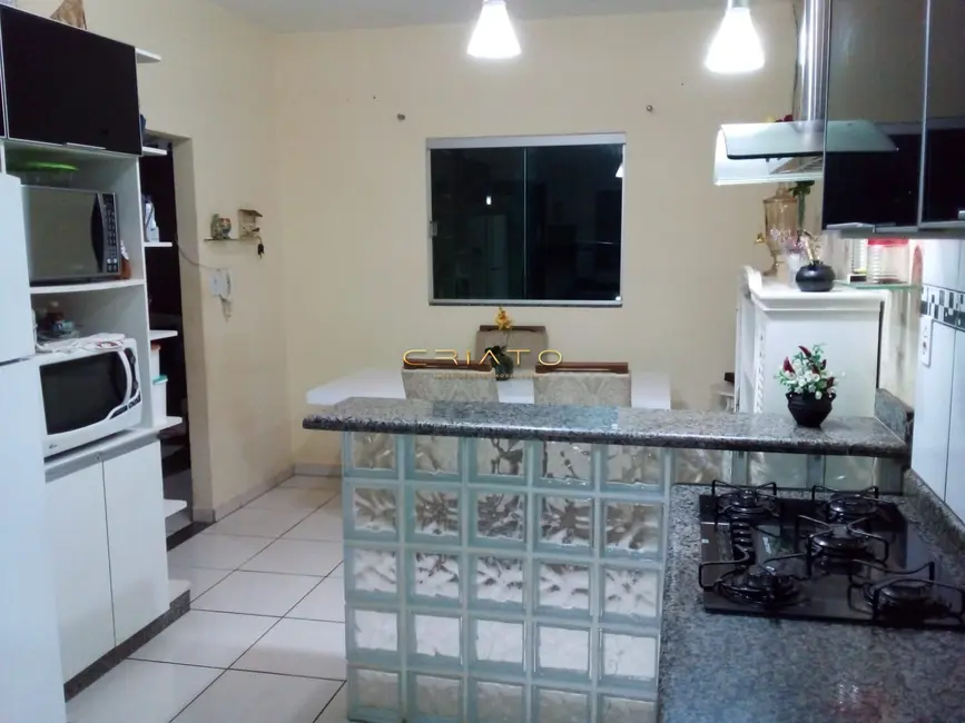 Casa com 3 quartos à venda, 300m2 em Parque Brasília 2ª Etapa, Anapolis - GO - imagem 7 Foto 7 de Casa com 3 quartos à venda, 300m2 em Parque Brasília 2ª Etapa, Anapolis - GO