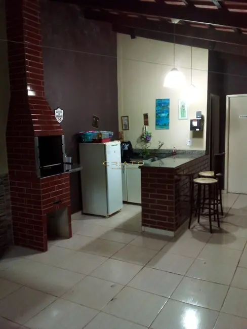 Casa com 3 quartos à venda, 300m2 em Parque Brasília 2ª Etapa, Anapolis - GO - imagem 3 Foto 3 de Casa com 3 quartos à venda, 300m2 em Parque Brasília 2ª Etapa, Anapolis - GO