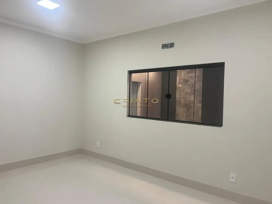 Casa com 3 quartos à venda, 165m2 em Residencial Cerejeiras, Anapolis - GO - imagem 3 Foto 3 de Casa com 3 quartos à venda, 165m2 em Residencial Cerejeiras, Anapolis - GO