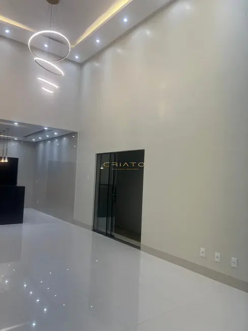 Casa com 3 quartos à venda, 165m2 em Residencial Cerejeiras, Anapolis - GO - imagem 6 Foto 6 de Casa com 3 quartos à venda, 165m2 em Residencial Cerejeiras, Anapolis - GO