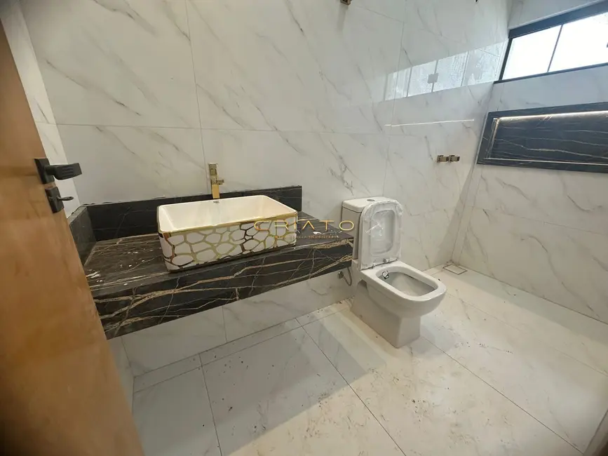 Casa com 3 quartos à venda, 172m2 em Parque Brasília 2ª Etapa, Anapolis - GO - imagem 9 Foto 9 de Casa com 3 quartos à venda, 172m2 em Parque Brasília 2ª Etapa, Anapolis - GO