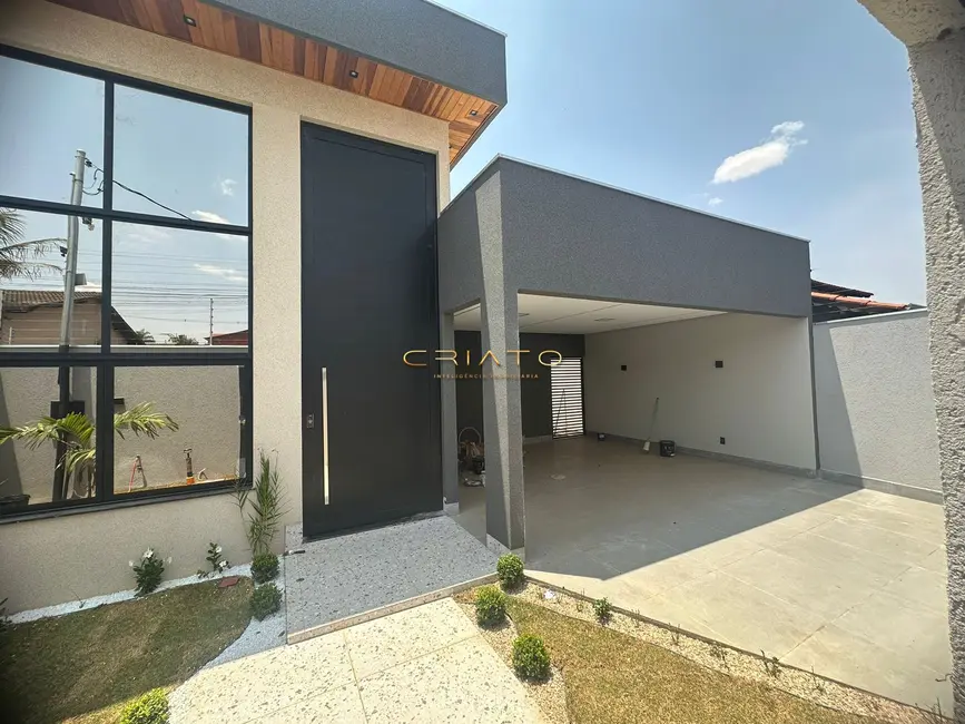 Casa com 3 quartos à venda, 172m2 em Parque Brasília 2ª Etapa, Anapolis - GO - imagem 2 Foto 2 de Casa com 3 quartos à venda, 172m2 em Parque Brasília 2ª Etapa, Anapolis - GO