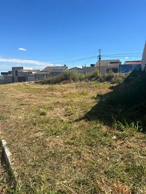 Foto 5 de Terreno / Lote à venda, 353m2 em Itamaraty 2ª Etapa, Anapolis - GO