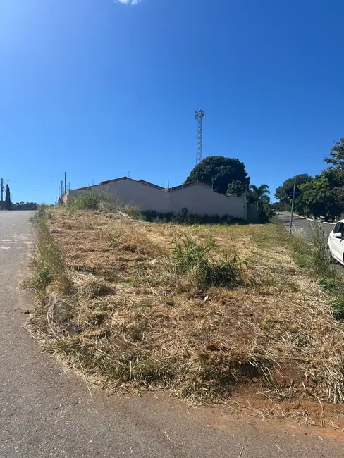 Foto 1 de Terreno / Lote à venda, 353m2 em Itamaraty 2ª Etapa, Anapolis - GO