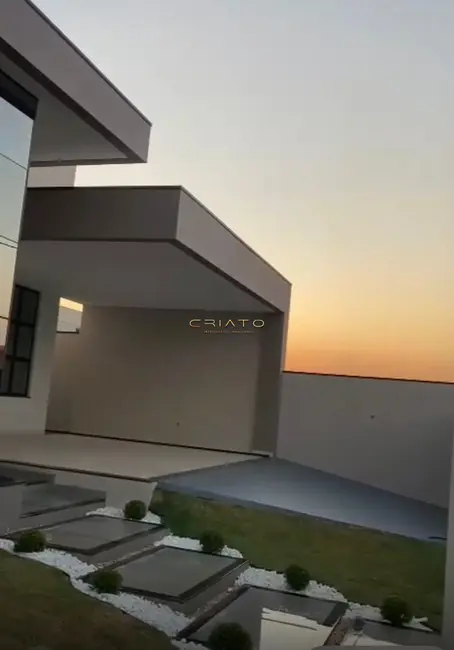 Casa com 3 quartos à venda, 224m2 em Sorriso - MT - imagem 4 Foto 4 de Casa com 3 quartos à venda, 224m2 em Sorriso - MT