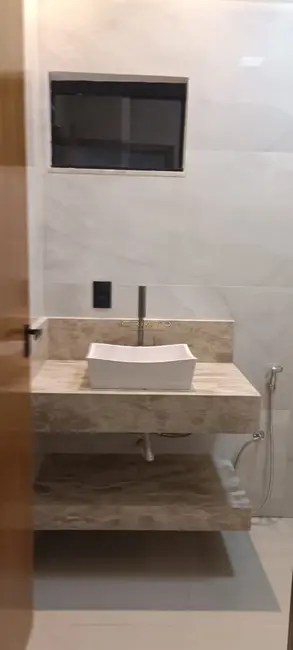 Foto 3 de Casa com 3 quartos à venda, 105m2 em Residencial Ana Caroline, Anapolis - GO