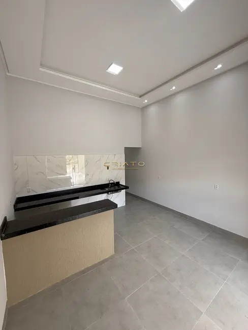 Foto 1 de Casa com 3 quartos à venda, 70m2 em Residencial Ildefonso Limírio, Anapolis - GO