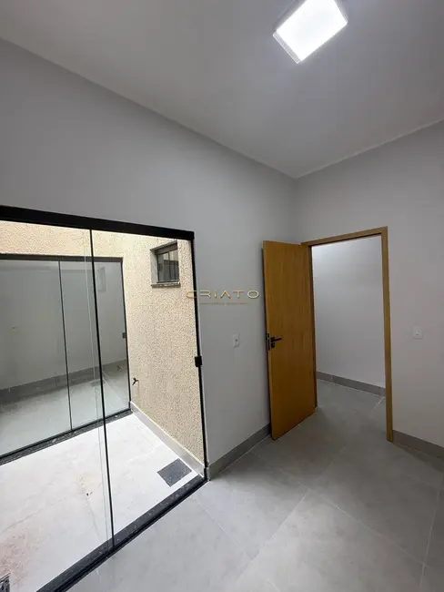 Foto 3 de Casa com 3 quartos à venda, 70m2 em Residencial Ildefonso Limírio, Anapolis - GO