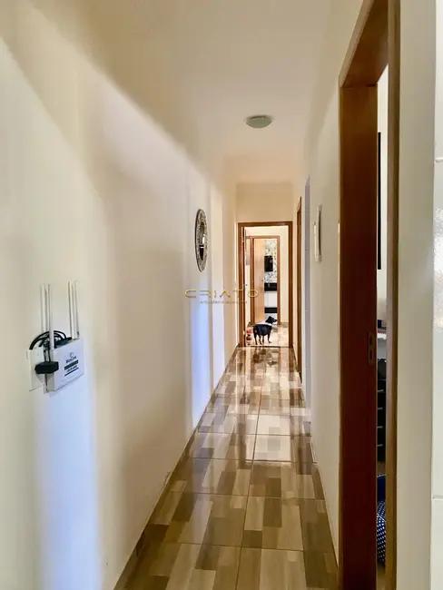 Foto 3 de Casa com 3 quartos à venda, 150m2 em Jardim Petrópolis, Anapolis - GO