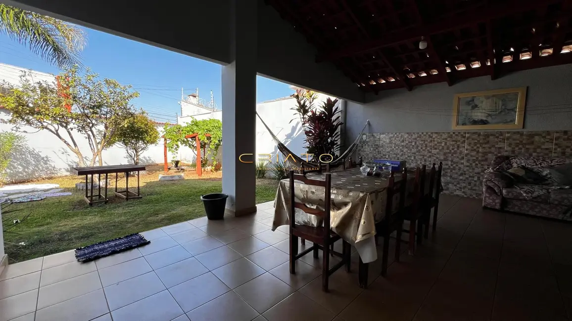 Foto 6 de Casa com 3 quartos à venda, 300m2 em Parque Brasília 2ª Etapa, Anapolis - GO