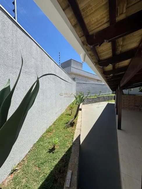 Foto 8 de Casa com 3 quartos à venda, 230m2 em Anápolis City, Anapolis - GO