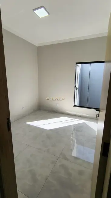 Casa com 3 quartos à venda, 150m2 em Anapolis - GO - imagem 8 Foto 8 de Casa com 3 quartos à venda, 150m2 em Anapolis - GO