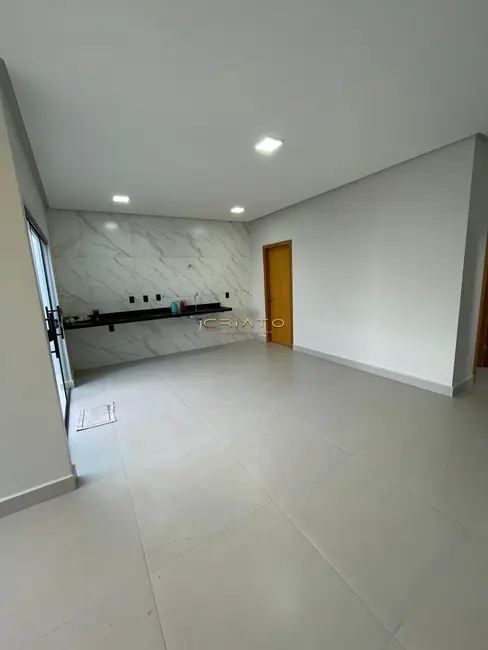 Foto 4 de Casa com 3 quartos à venda, 90m2 em Setor Sul, Anapolis - GO